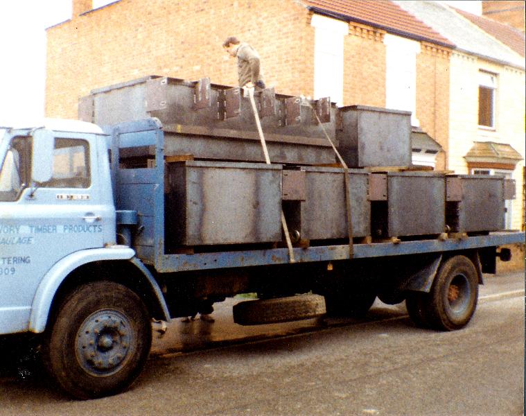 Loading tanks